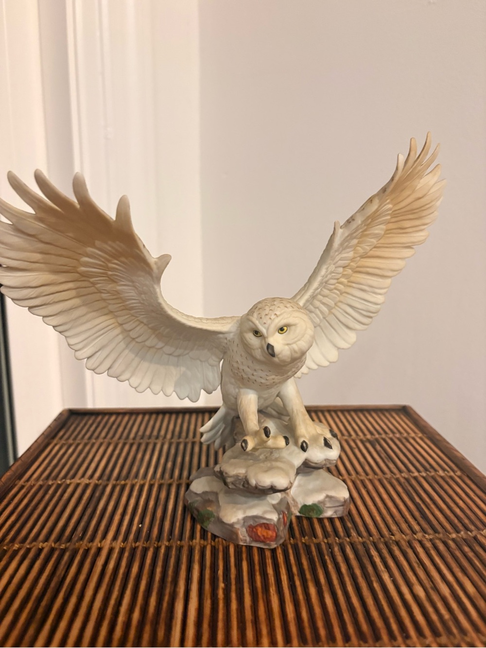 Vintage Lenox White and Tan Snowy Owl Figurine with Outstretched Wings 1988